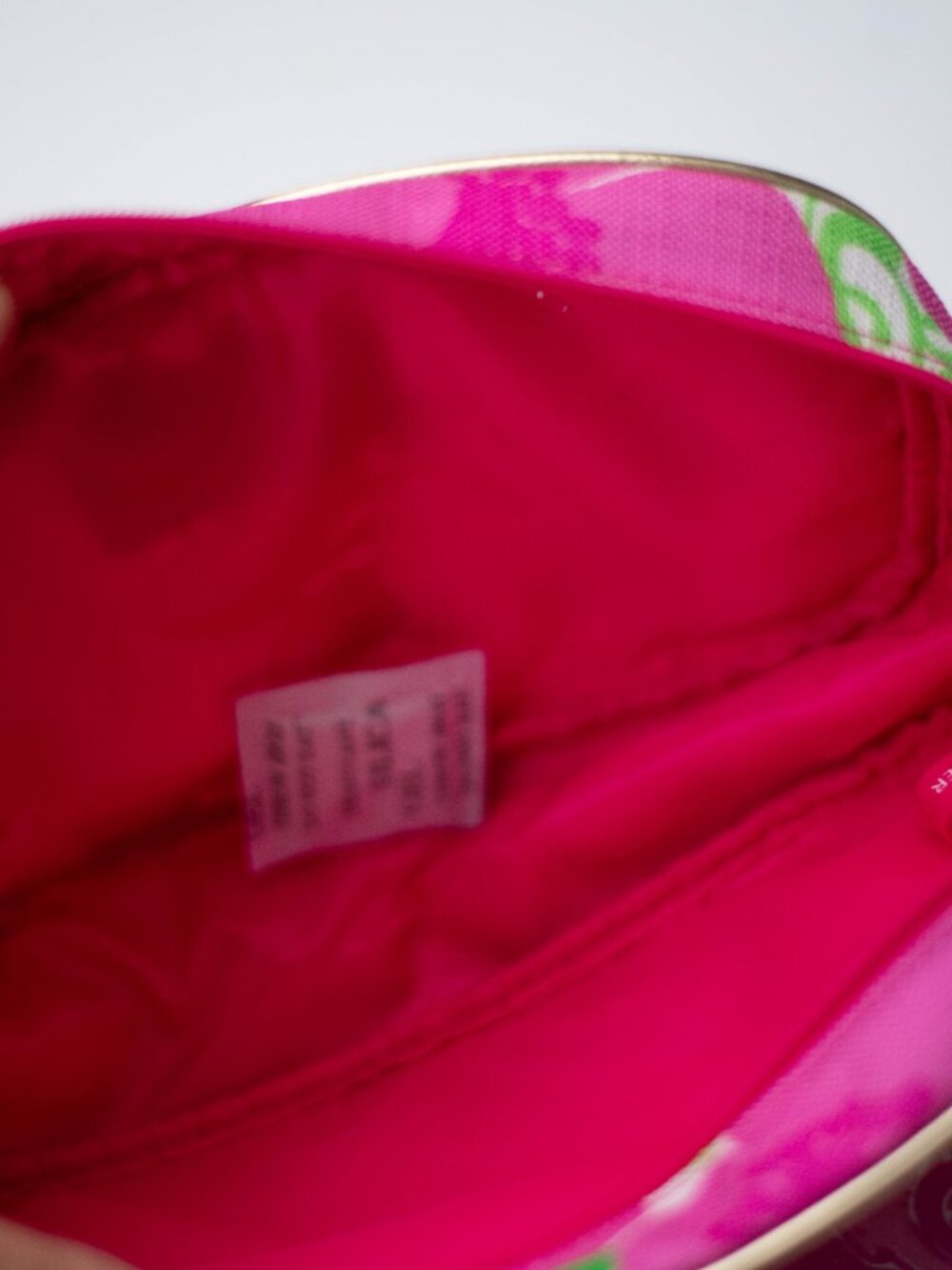 Lilly Pulitzer Tote & Breast Cancer Scarf Bundle + NWT Estee Lauder Cosmetic Bag - Picture 4 of 8